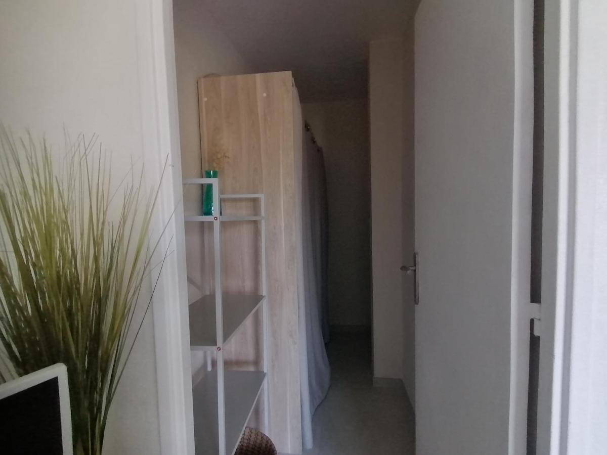 Residence L'Emilia Ιέρ Εξωτερικό φωτογραφία