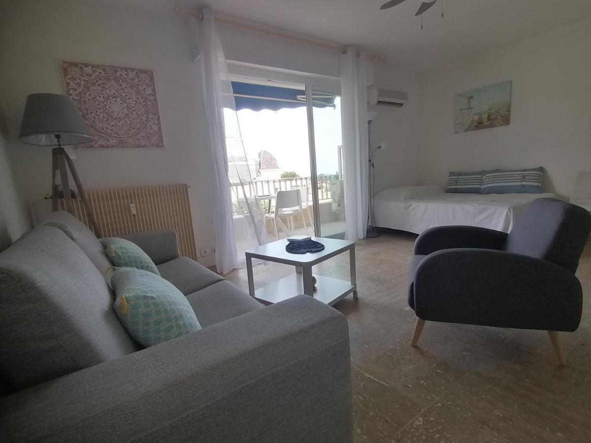 Residence L'Emilia Ιέρ Εξωτερικό φωτογραφία
