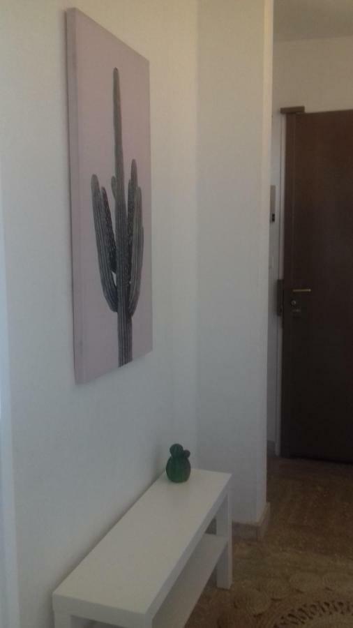 Residence L'Emilia Ιέρ Εξωτερικό φωτογραφία